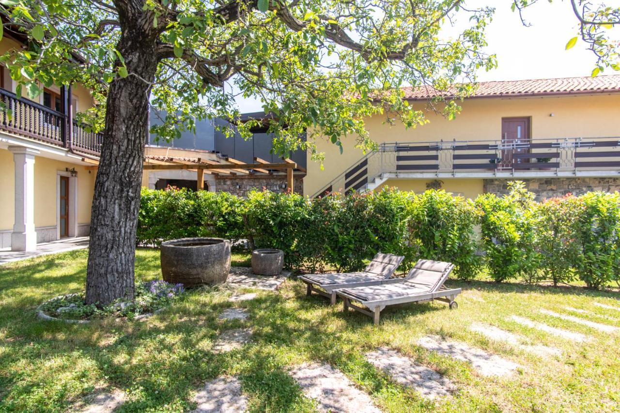 Villa Hermes Art Dutovlje Exterior foto