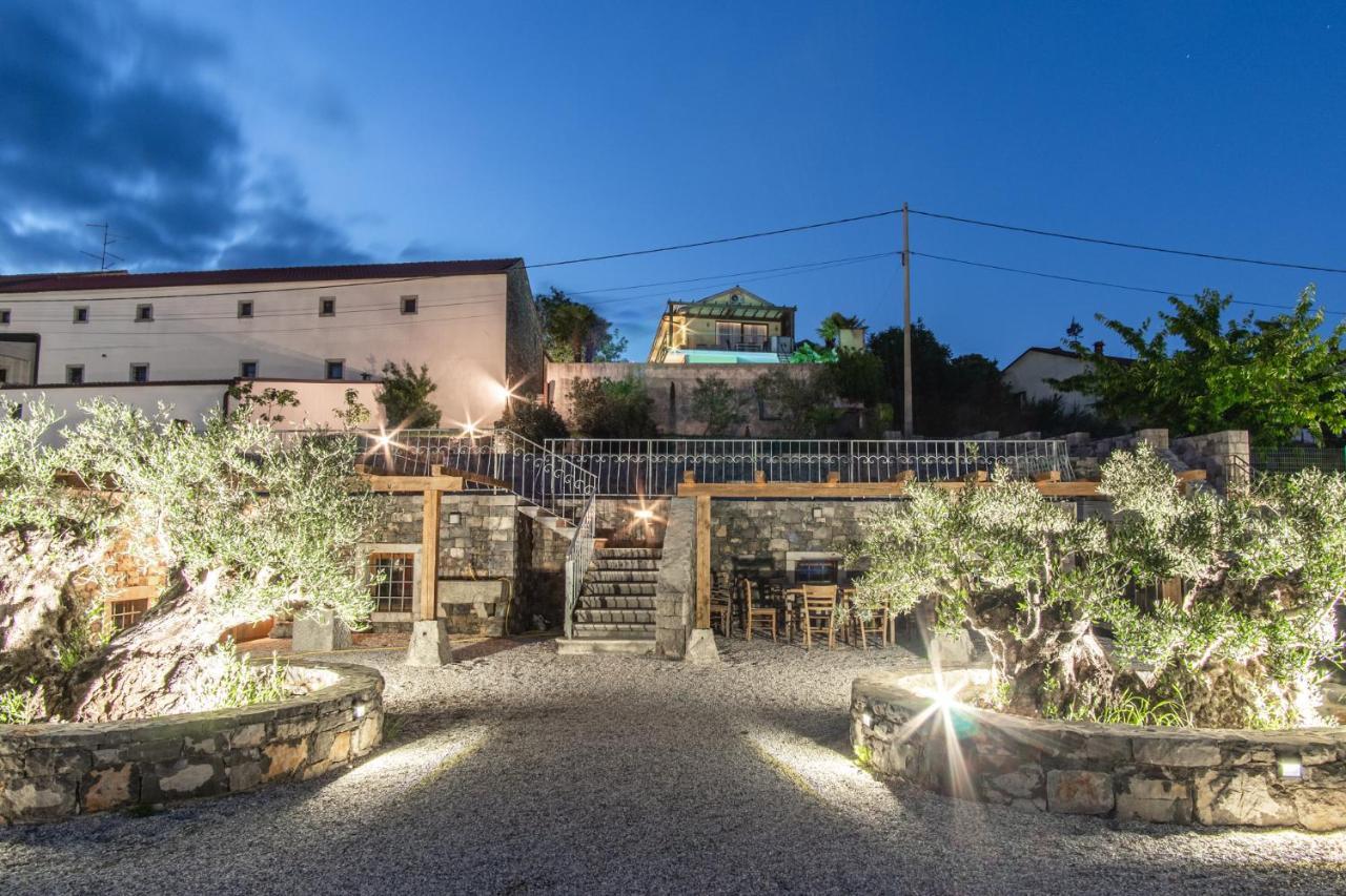 Villa Hermes Art Dutovlje Exterior foto
